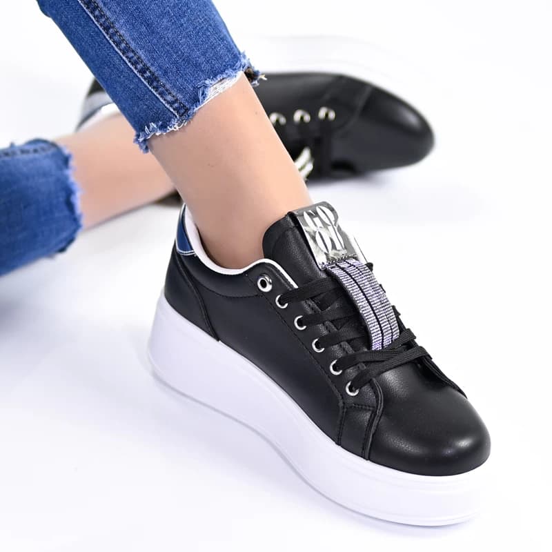Сникърси D2305-1 Black