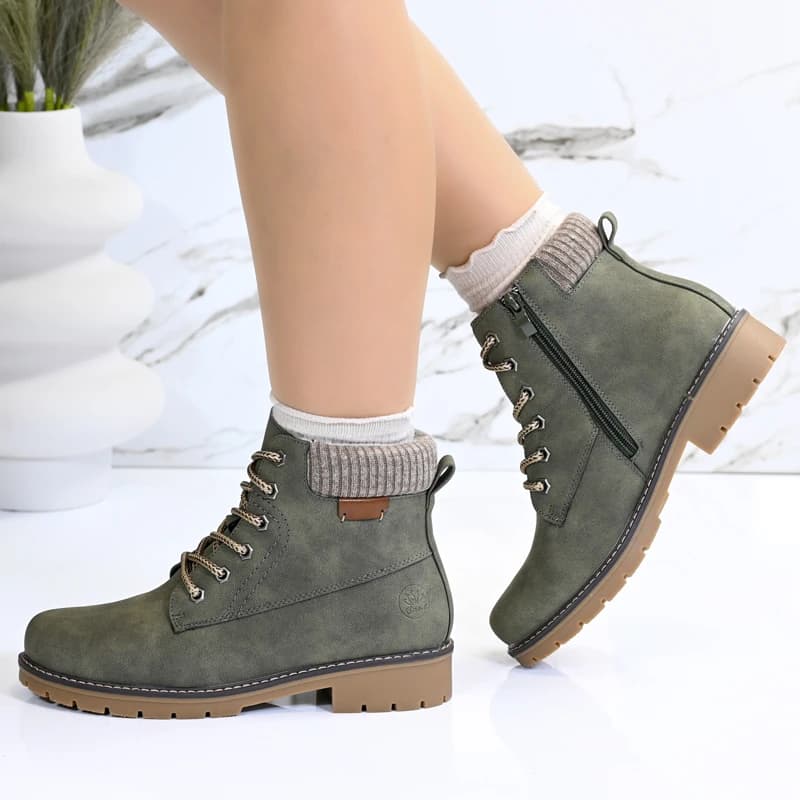 Ежедневни дамски боти B18030-4 Green