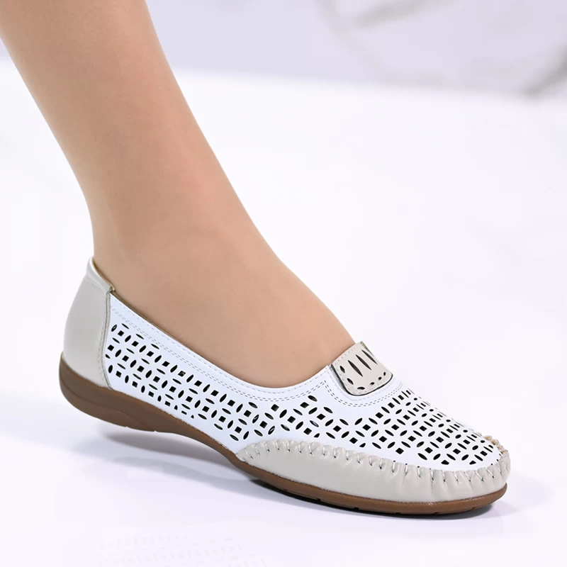Обувки A2067-2 White