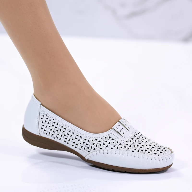Обувки A2068-2 White