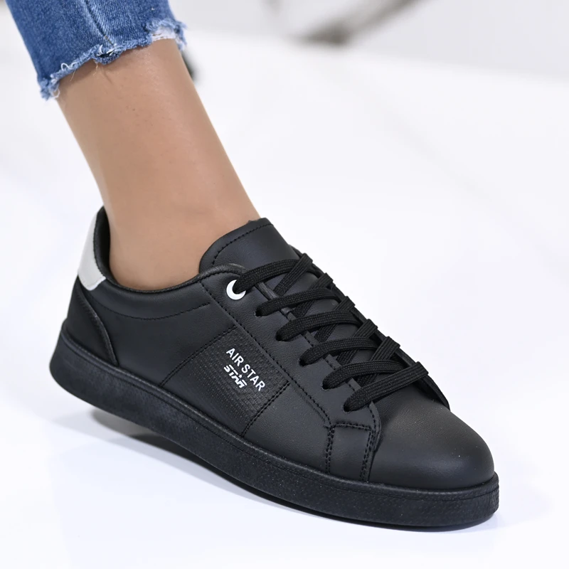 Сникърси W164227 Black